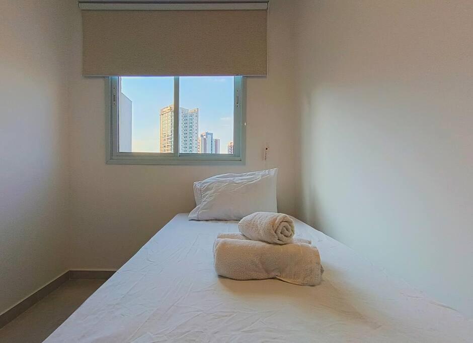 Apto De 2 Dorm Em Santana - 2 Apartamento *